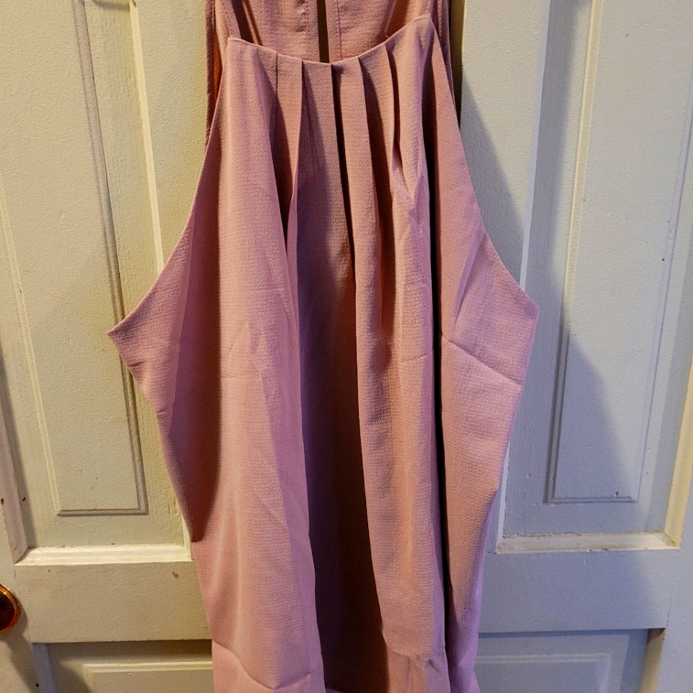 NWOT Cami top with keyhole back